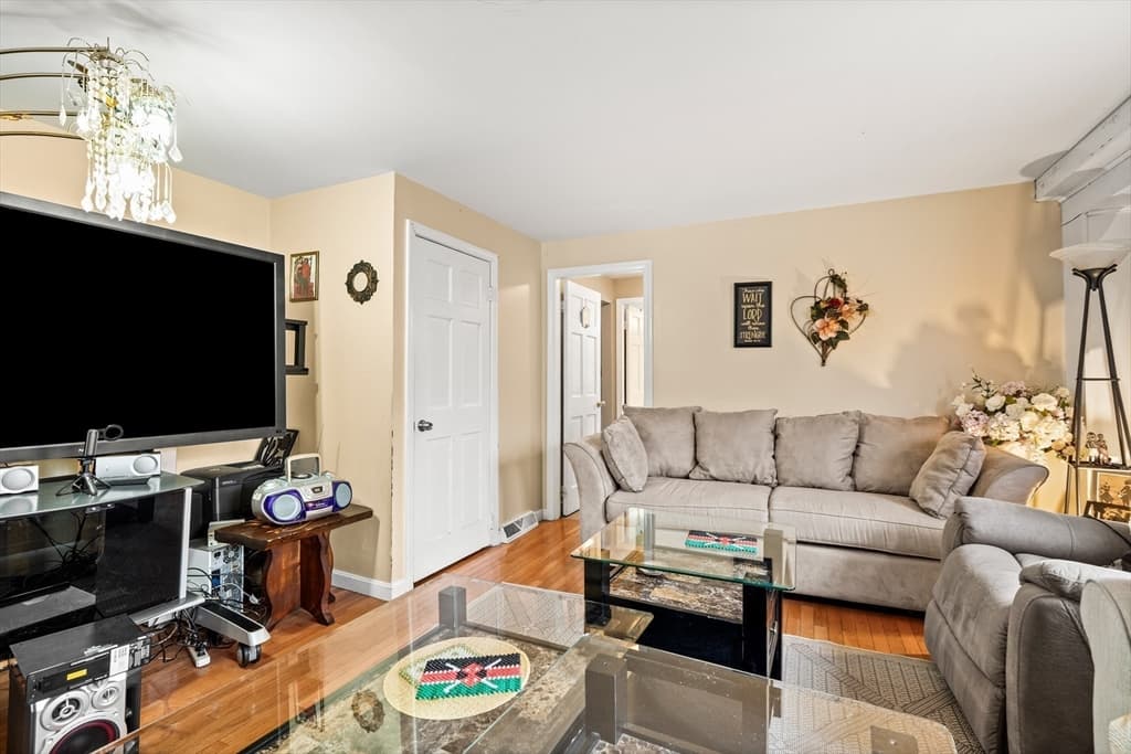 Single Family Residence at 54 Shirley Ave, Lowell MA 01854, Lowell, photo 4 of 21