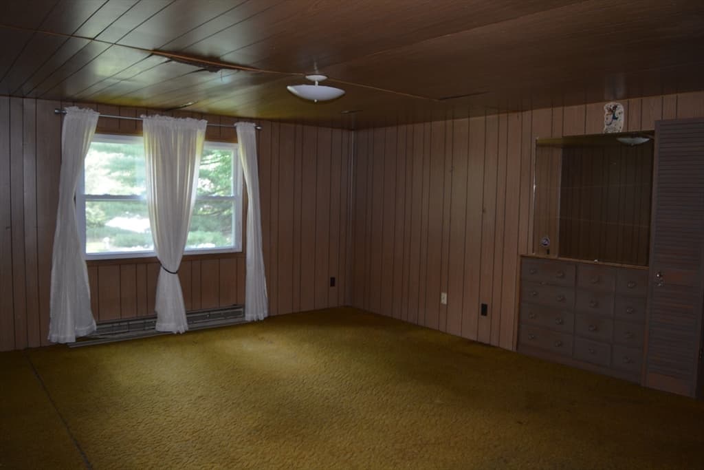 Single Family Residence at 18 Highland Park Drive, West Springfield MA 01089, photo 22 of 40