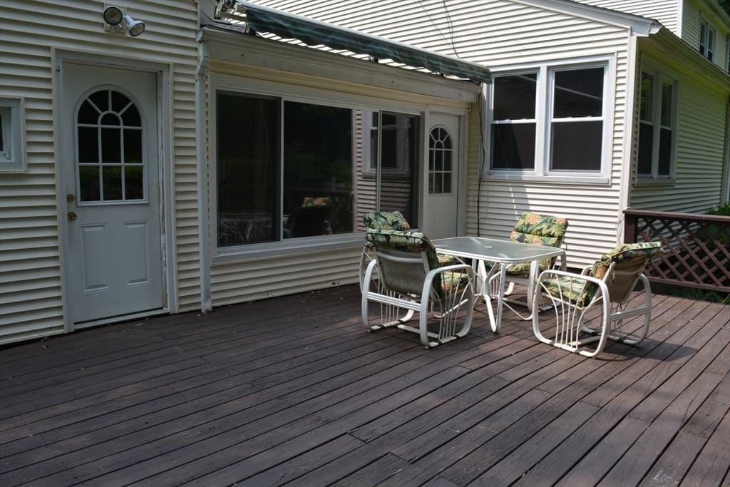 Single Family Residence at 18 Highland Park Drive, West Springfield MA 01089, photo 30 of 40