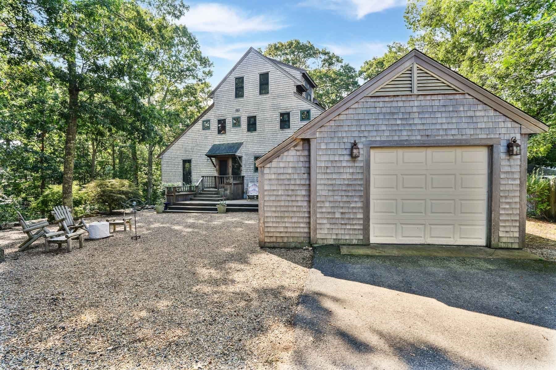 Single Family Residence at 159 Lake Street, Tisbury MA 02568, photo 2 of 31