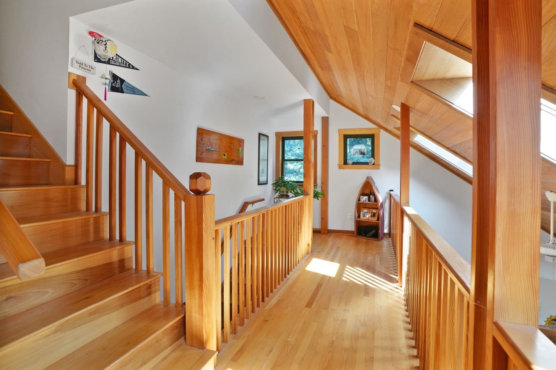 Single Family Residence at 159 Lake Street, Tisbury MA 02568, photo 17 of 31