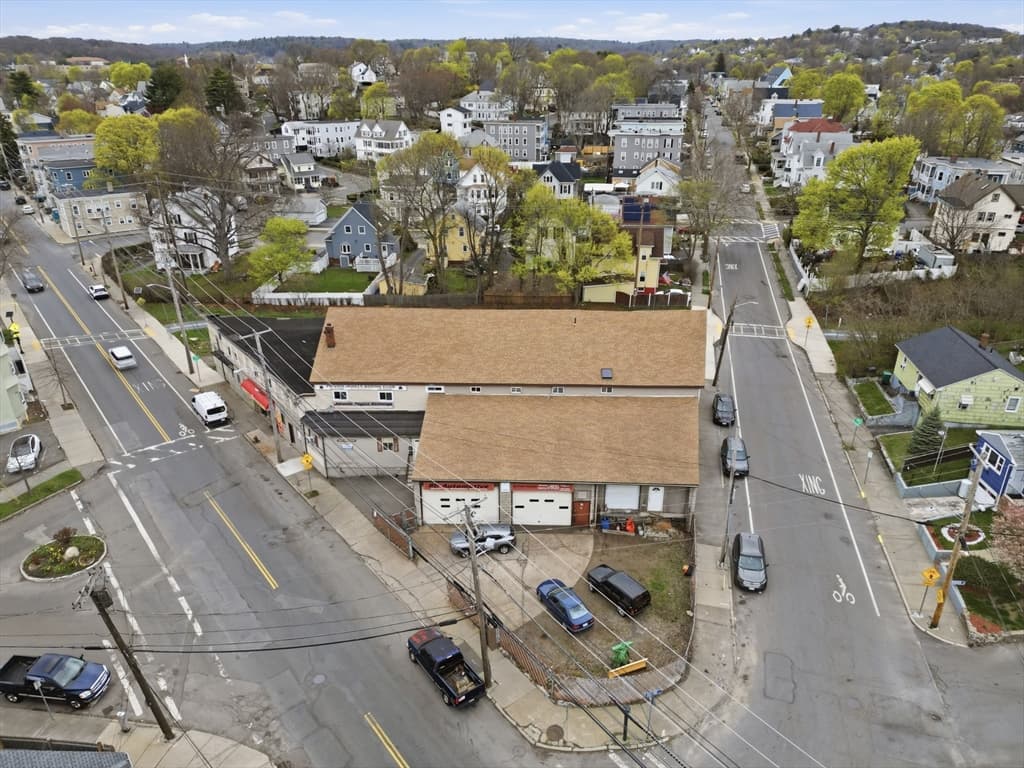 723-727 Summer St, Lynn MA 01905 photo 2