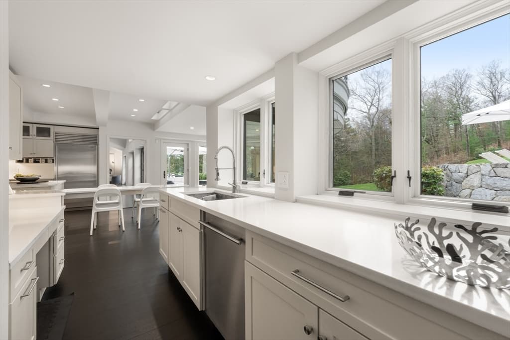 44 Meadowbrook Road, Weston MA 02493 photo 15