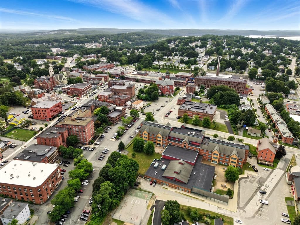 Condominium at 55 Sterling St # 208, Clinton MA 01510, Clinton, photo 27 of 31