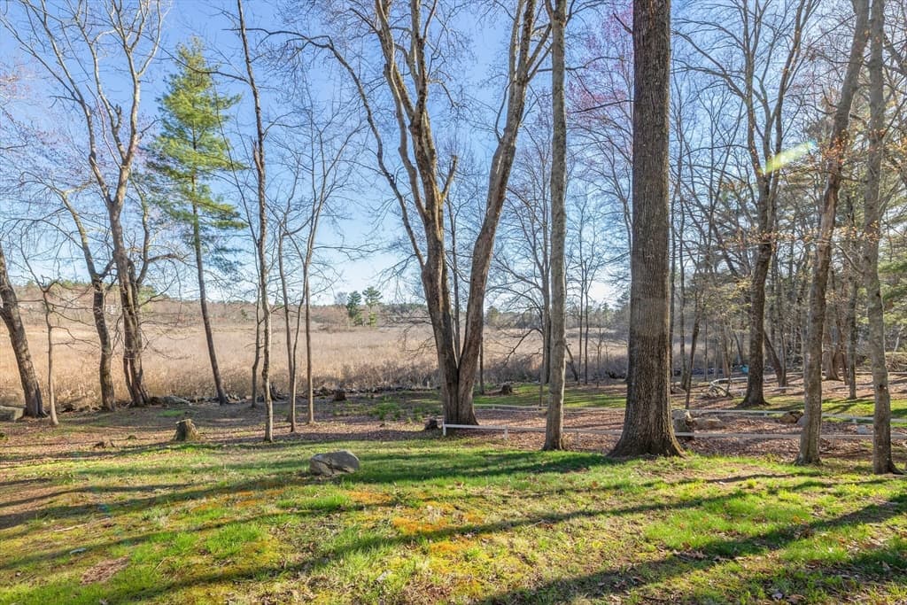 Single Family Residence at 60 Cambridge Rd, Hampstead NH 03841, Hampstead, photo 25 of 33