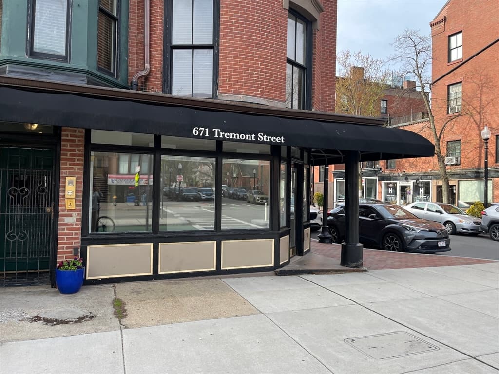 671 Tremont Street # 01, Boston MA 02118