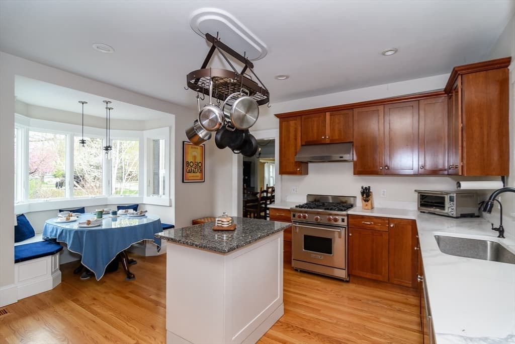 Single Family Residence at 89 Pond St, Natick MA 01760, Natick, photo 13 of 27