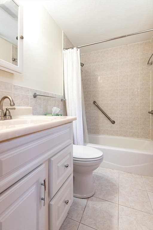 2 Marigold Ave, Wellesley MA 02482 photo 23