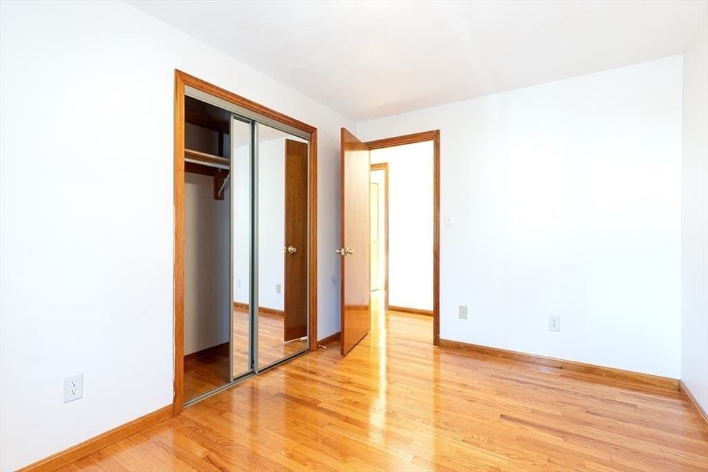 2 Marigold Ave, Wellesley MA 02482 photo 16