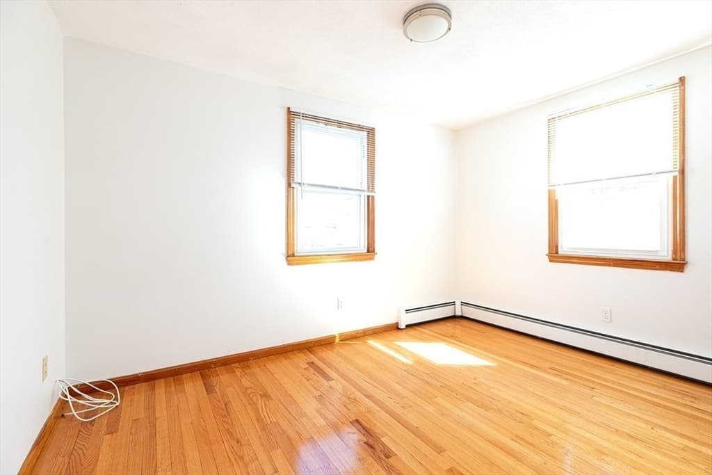 2 Marigold Ave, Wellesley MA 02482 photo 14