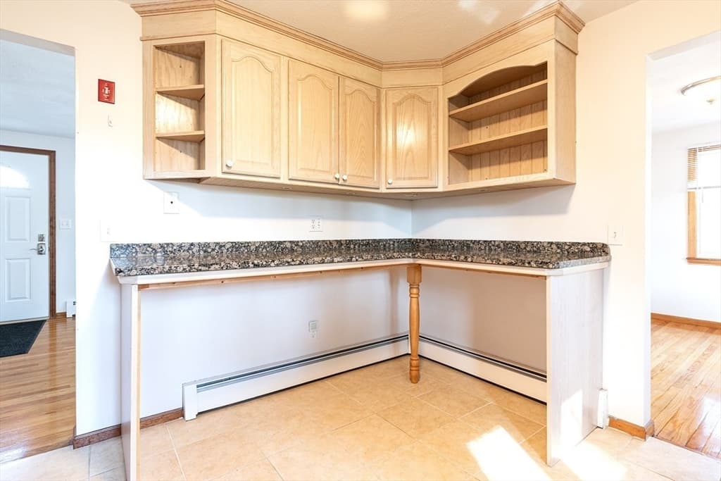 2 Marigold Ave, Wellesley MA 02482 photo 11