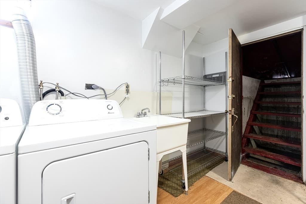 2 Marigold Ave, Wellesley MA 02482 photo 31