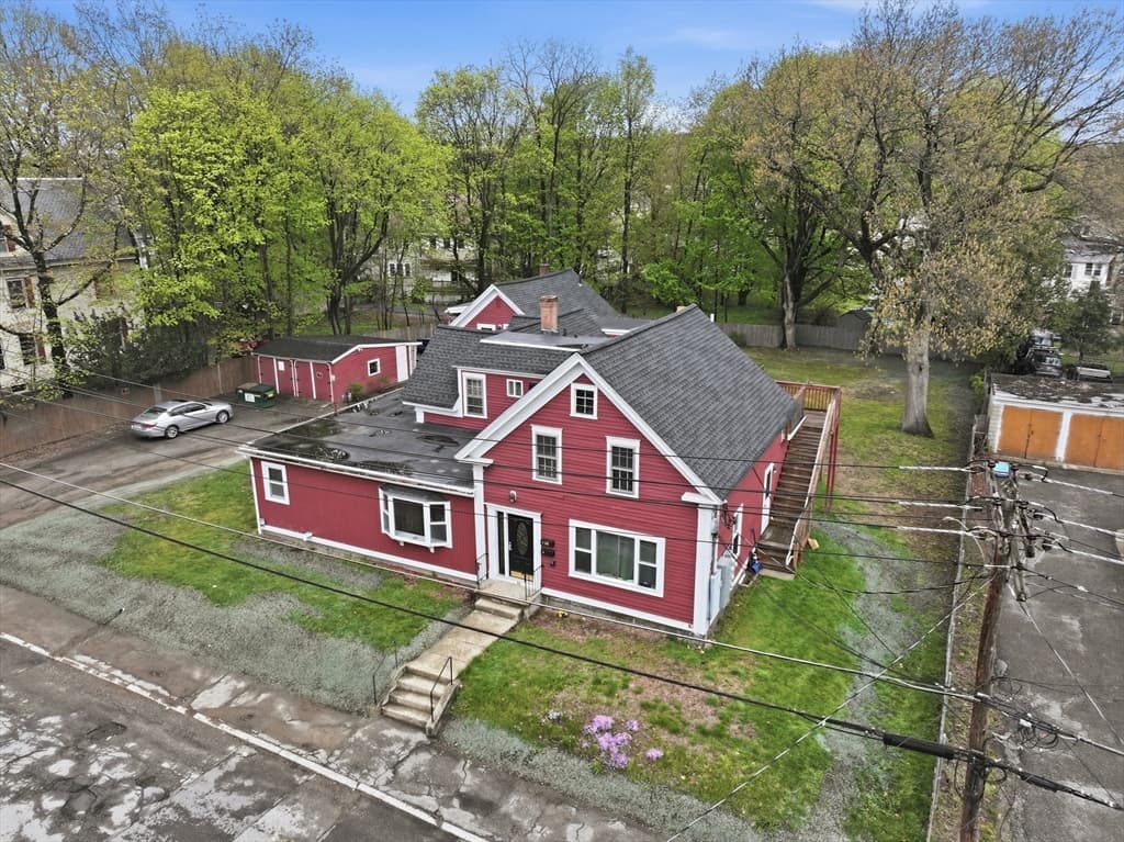 44 Winter St, Fitchburg MA 01420