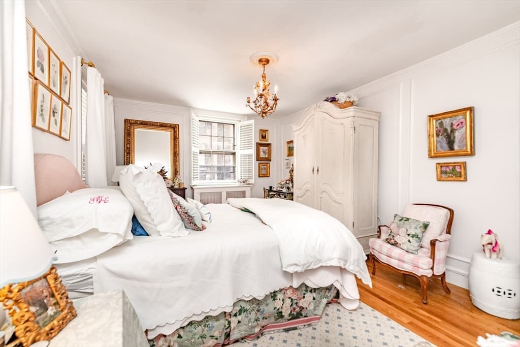 Condominium at 97 Mount Vernon St # 3, Boston MA 02108, photo 7 of 11