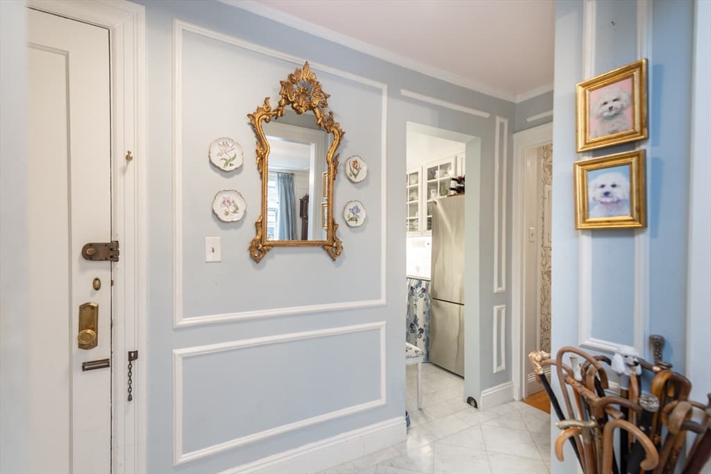 Condominium at 97 Mount Vernon St # 3, Boston MA 02108, photo 3 of 11