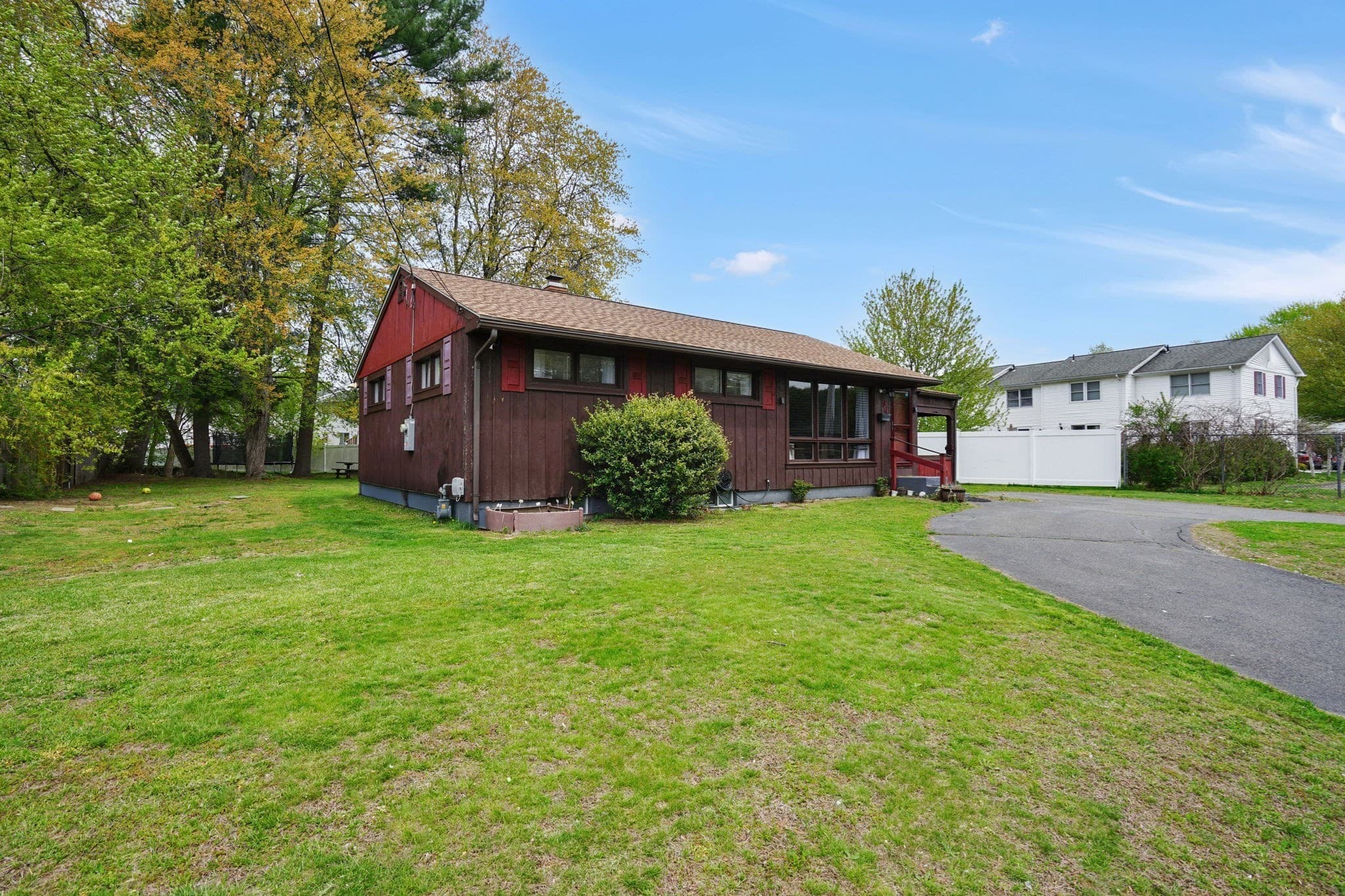 Single Family Residence at 94 Cora Ave, Chicopee MA 01013, photo 2 of 41