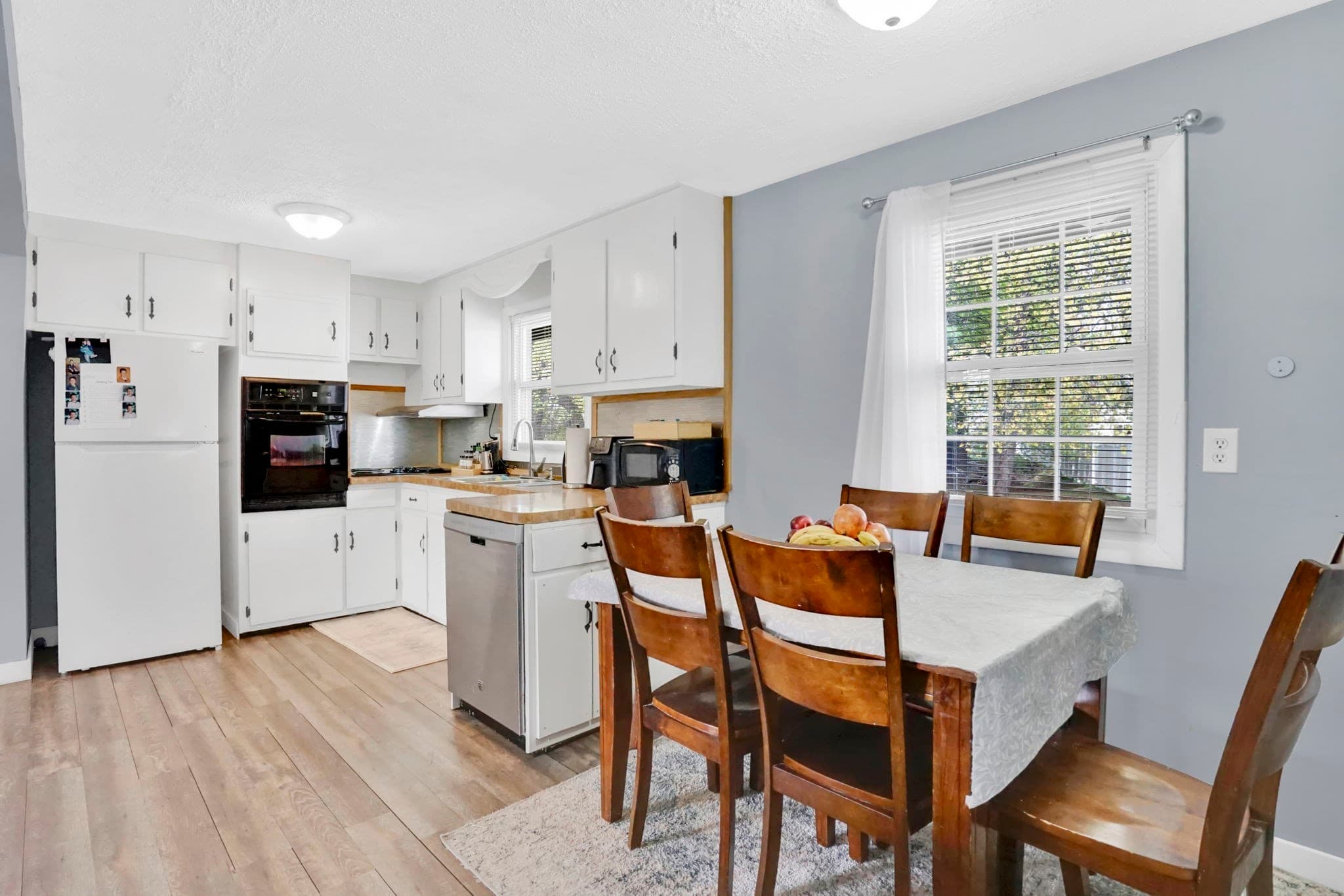 Single Family Residence at 94 Cora Ave, Chicopee MA 01013, photo 12 of 41