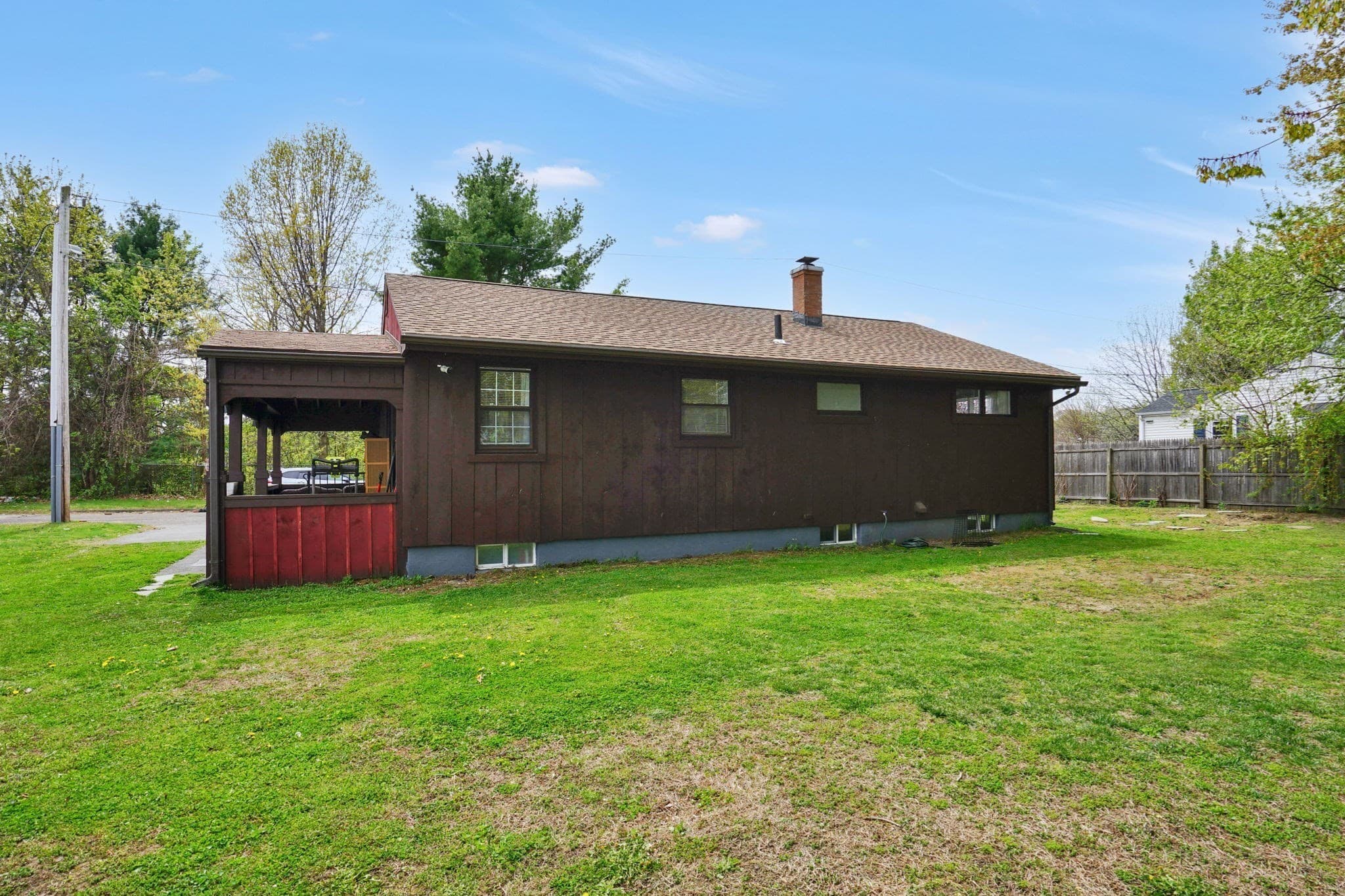 Single Family Residence at 94 Cora Ave, Chicopee MA 01013, photo 7 of 41