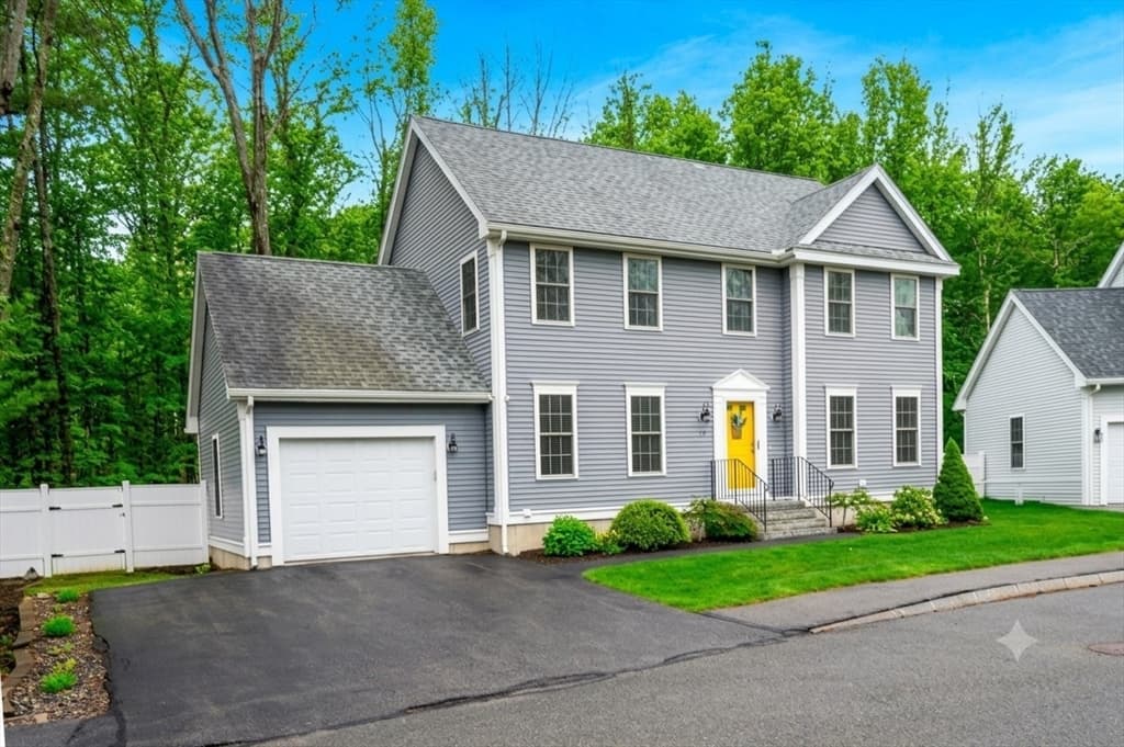 Single Family Residence at 17 Mason Ln, Salisbury MA 01952, Salisbury, photo 2 of 35