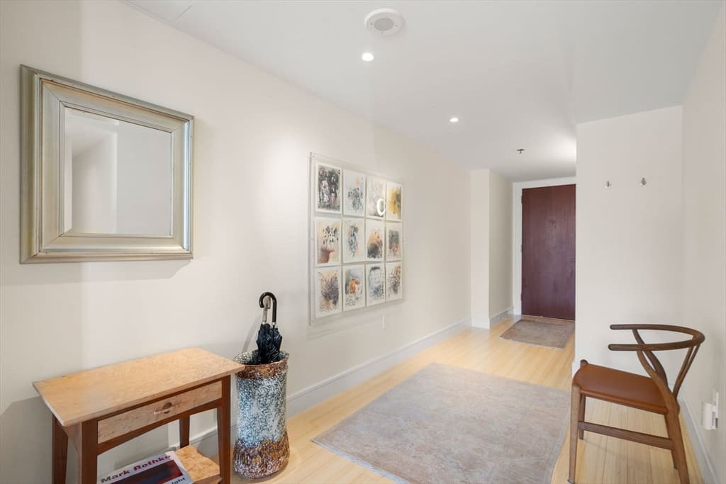 75-83 Cambridge Pkwy Unit E509, Cambridge MA 02142 photo 2