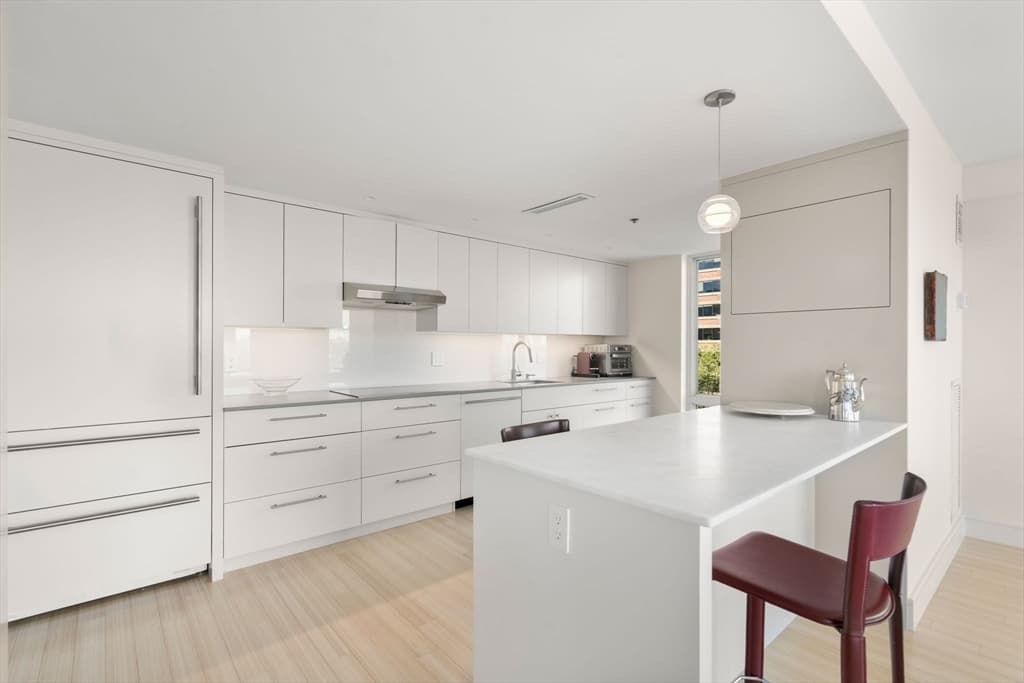 75-83 Cambridge Pkwy Unit E509, Cambridge MA 02142 photo 9