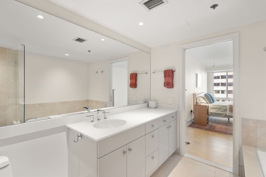 75-83 Cambridge Pkwy Unit E509, Cambridge MA 02142 photo 14