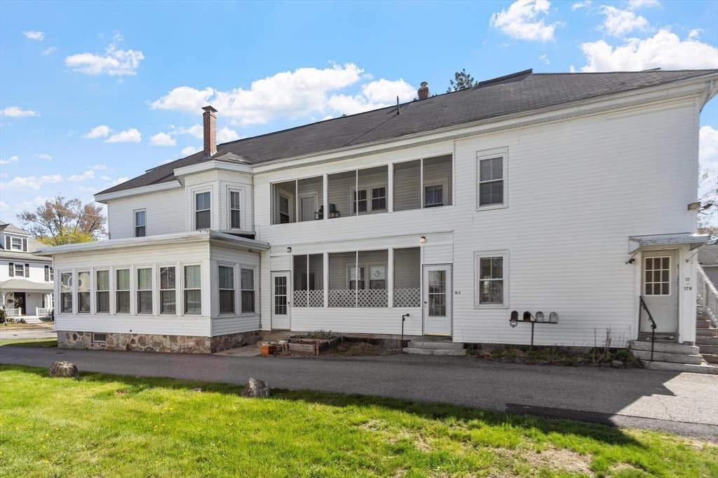 Condominium at 15R Warren Ave # 15R, Chelmsford MA 01824, Chelmsford, photo 15 of 21