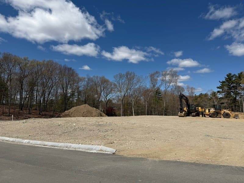 Residential at Lot 1 Eisenhauer, Foxboro MA 02035, photo 6 of 6