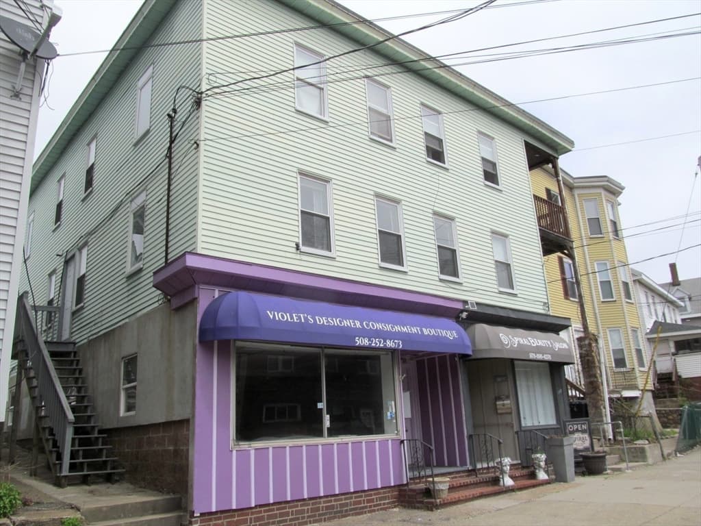 149 Washington St, Peabody MA 01960 photo 2