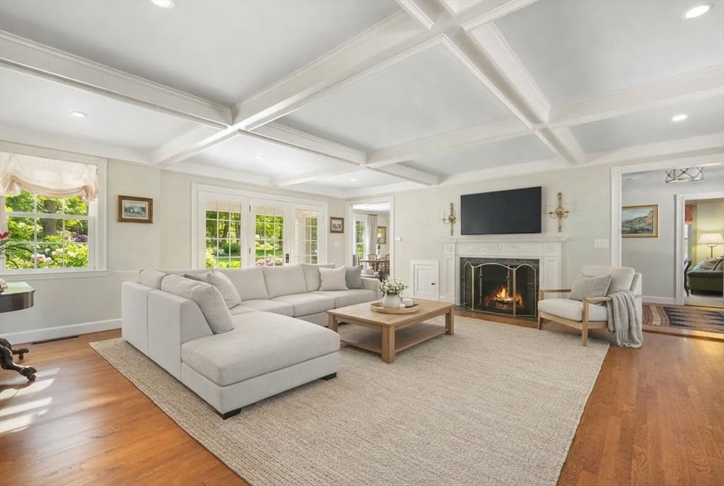 1632 Canton Ave, Milton MA 02186 photo 3