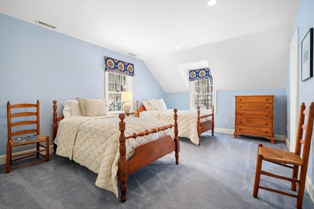 1632 Canton Ave, Milton MA 02186 photo 21