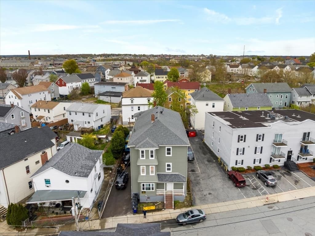 516-520 Third St, Fall River MA 02721 photo 2