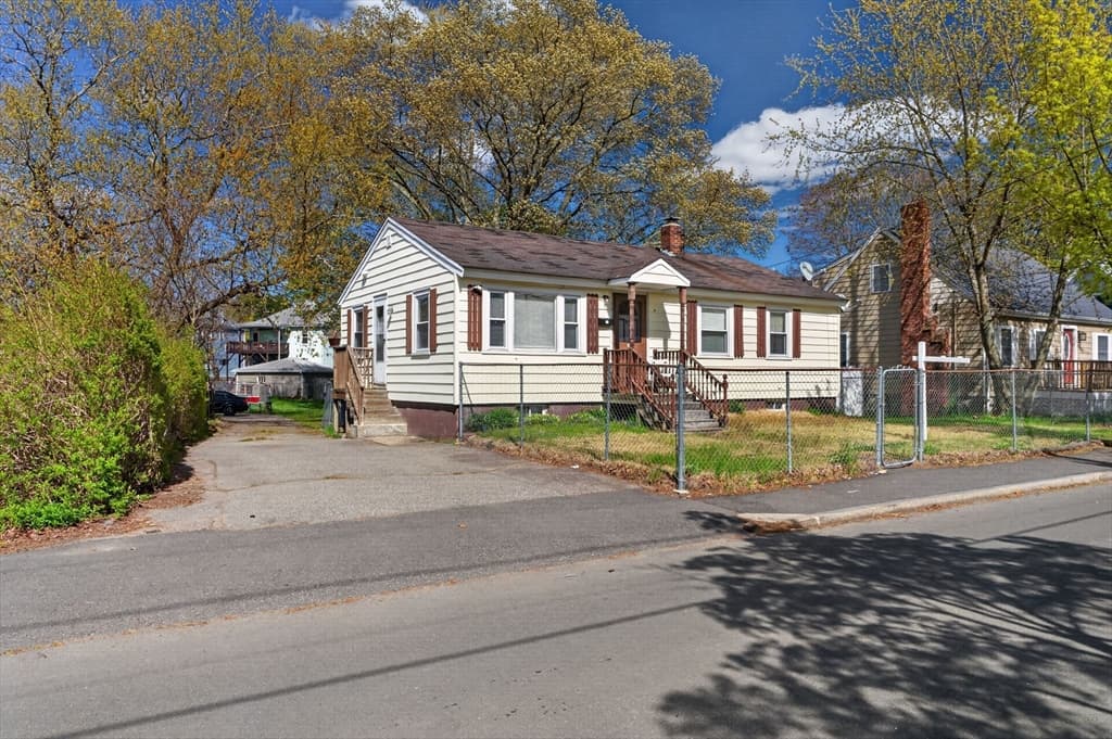168 Main Street, Quincy MA 02169