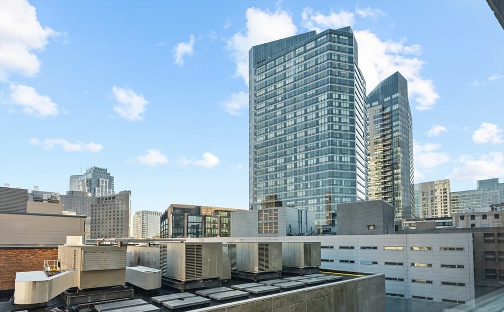 Condominium at 151 Tremont St # 11U, Boston MA 02111, photo 21 of 39