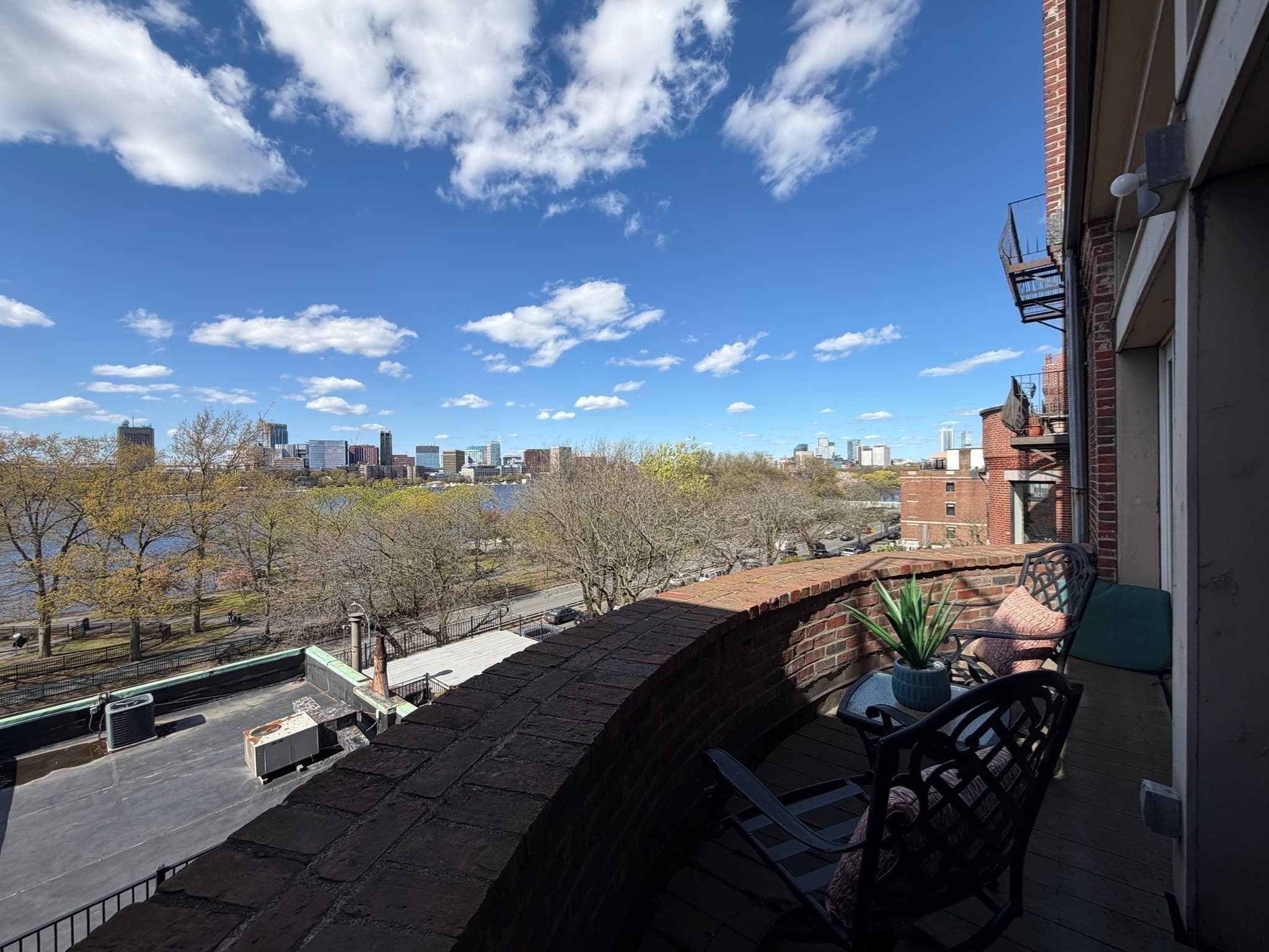 Condominium at 414 Beacon St, Boston MA 02115, photo 26 of 27