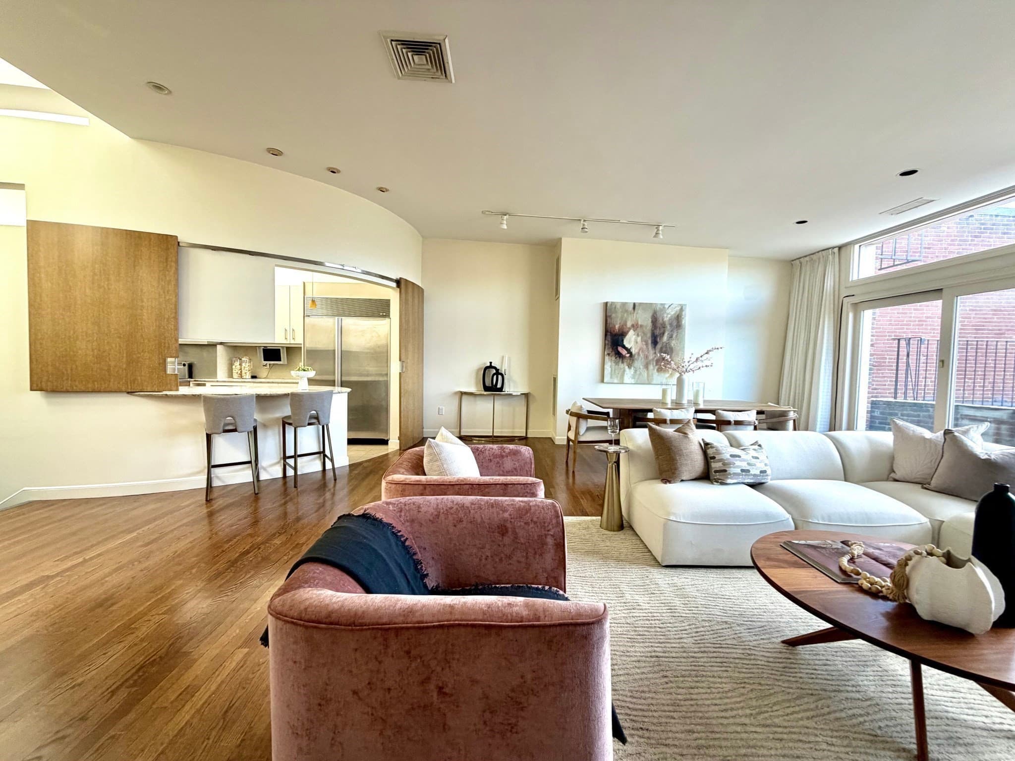 Condominium at 414 Beacon St, Boston MA 02115, photo 8 of 27