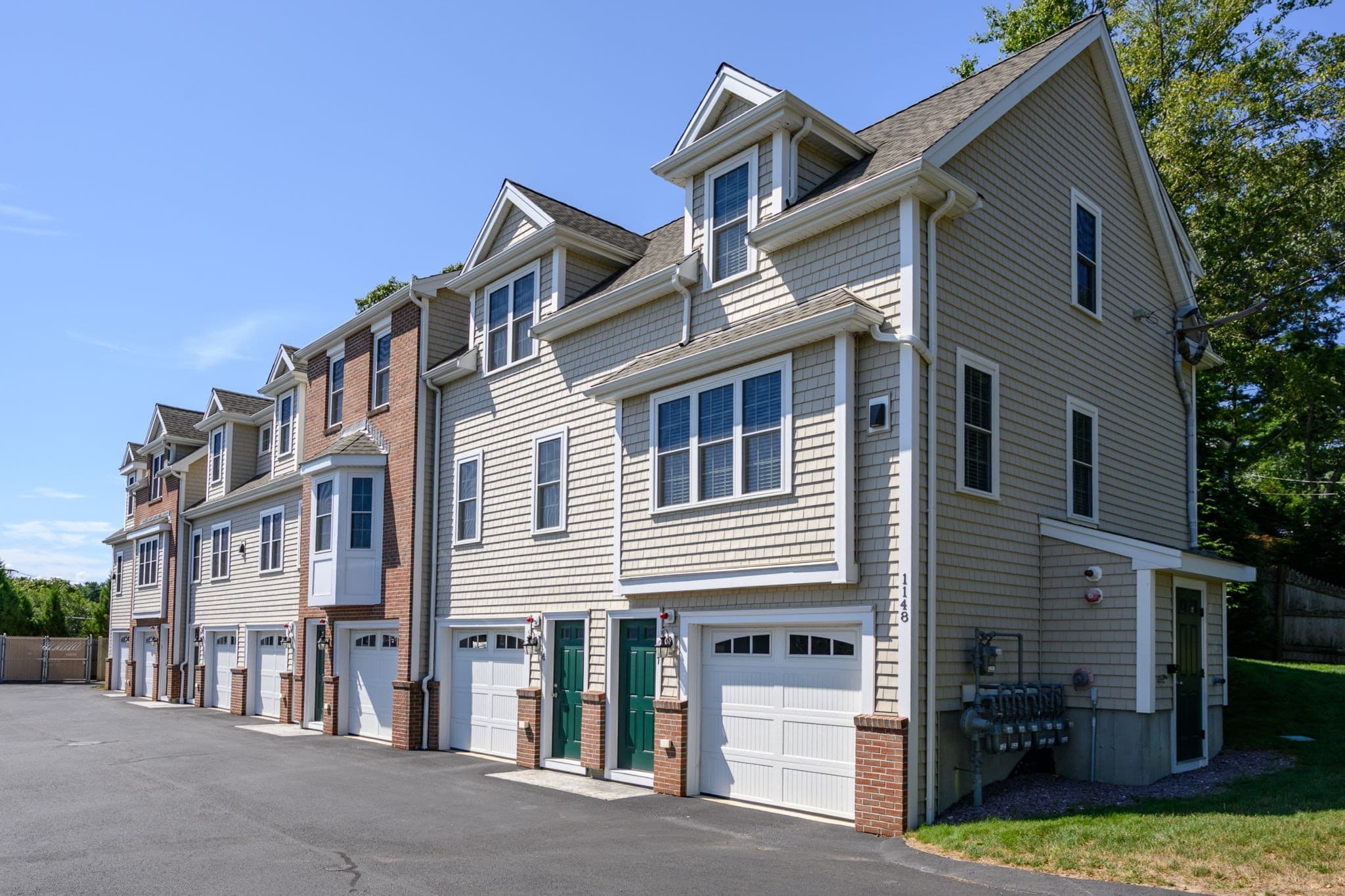 1148 Bedford St, Abington MA 02351