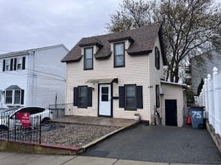 75 Summer St, Revere MA 02151