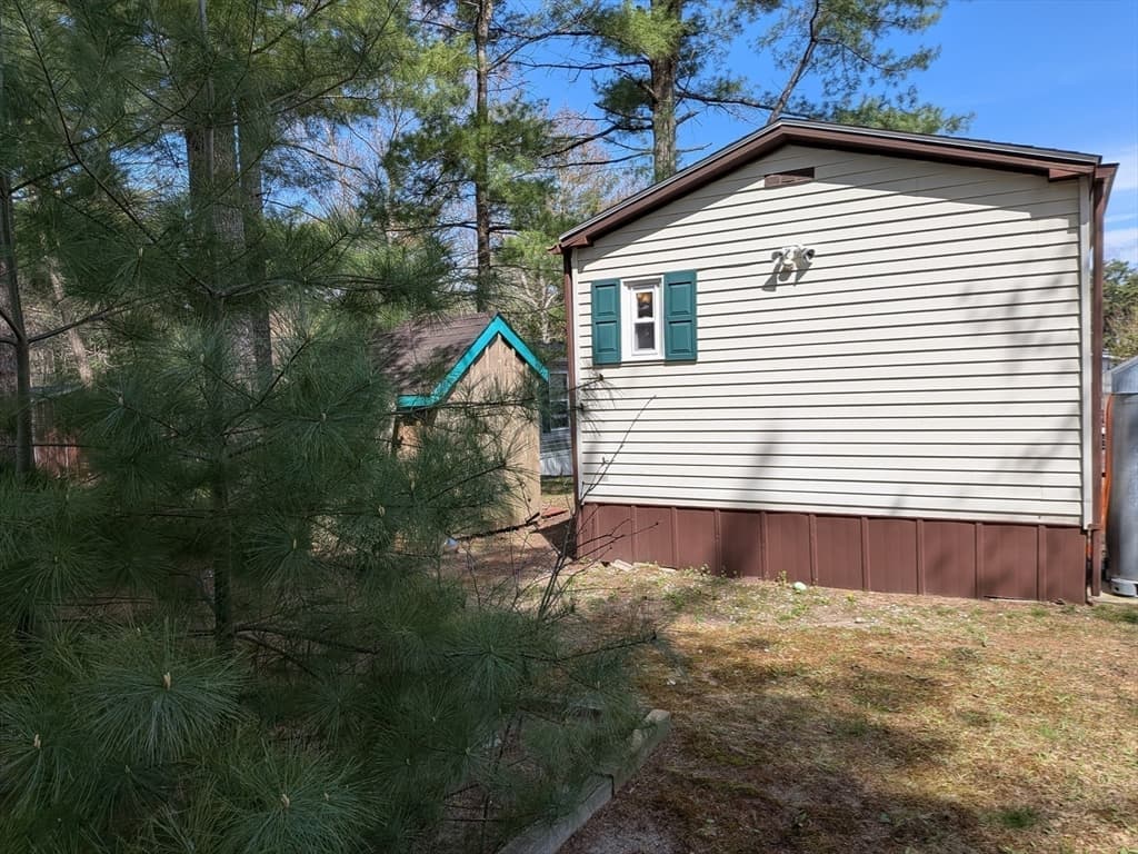 Mobile Home at 5 Cheryl Lane, Carver MA 02330, Carver, photo 26 of 27