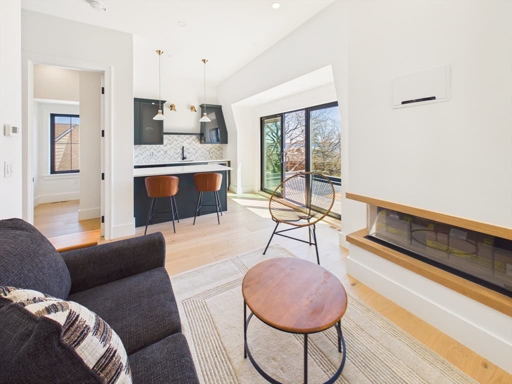 244 L St # 3, Boston MA 02127 photo 28
