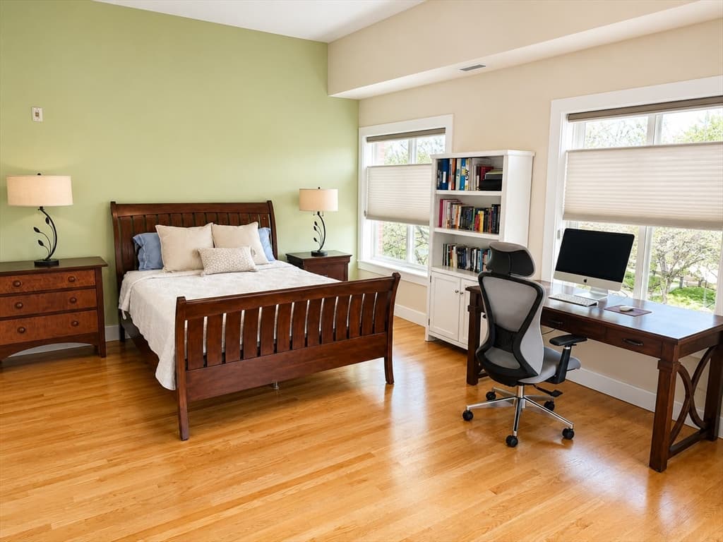 Condominium at 310 Hammond Pond Pkwy # 401, Brookline MA 02467, photo 11 of 17