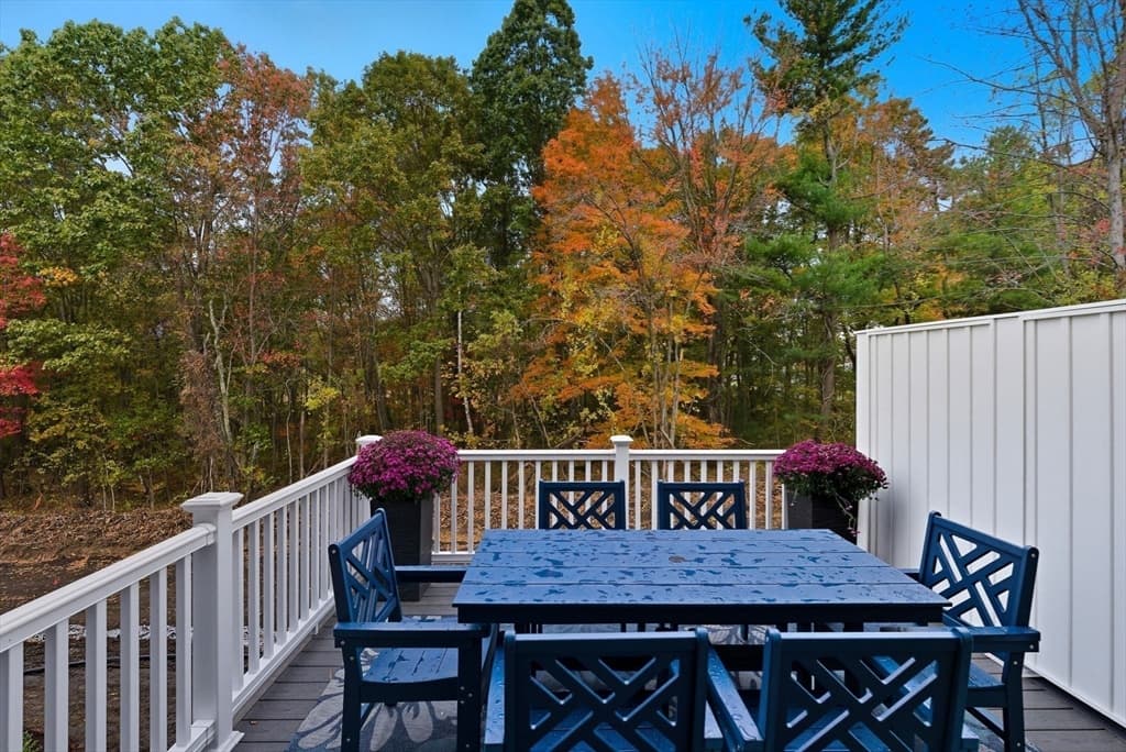 20 Elise Avenue # 10, Londonderry NH 03053 photo 17