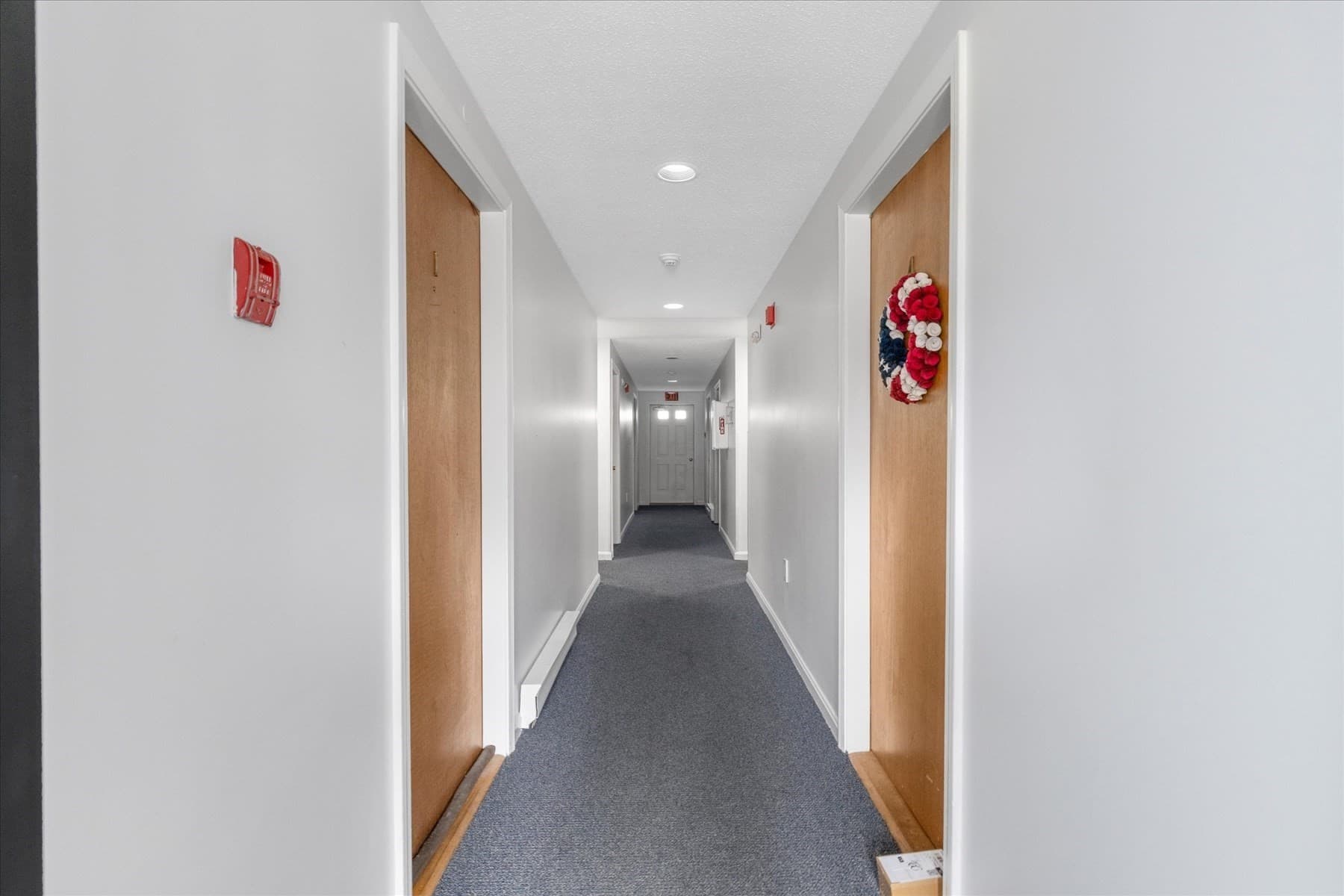 Condominium at 2 Marc Dr, Plymouth MA 02360, photo 4 of 34