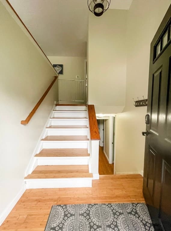 Single Family Residence at 5 Andersen Ave, Sandwich MA 02537, photo 2 of 11