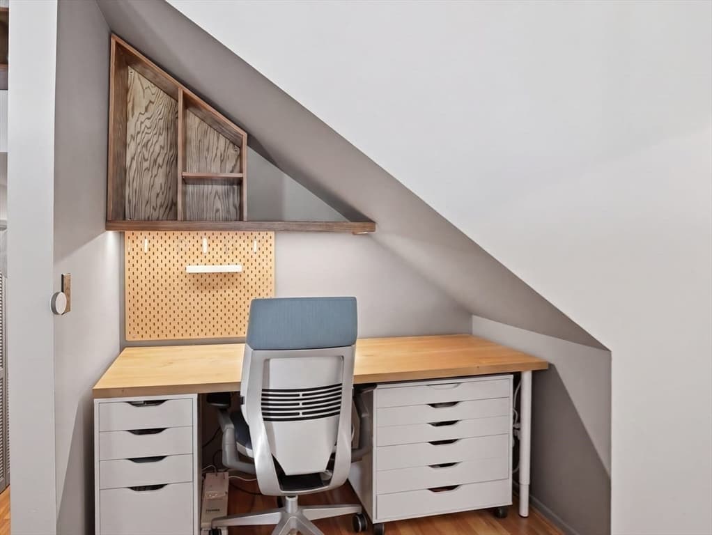 Condominium at 51 Pettee St # 47, Newton MA 02464, Newton, photo 8 of 27