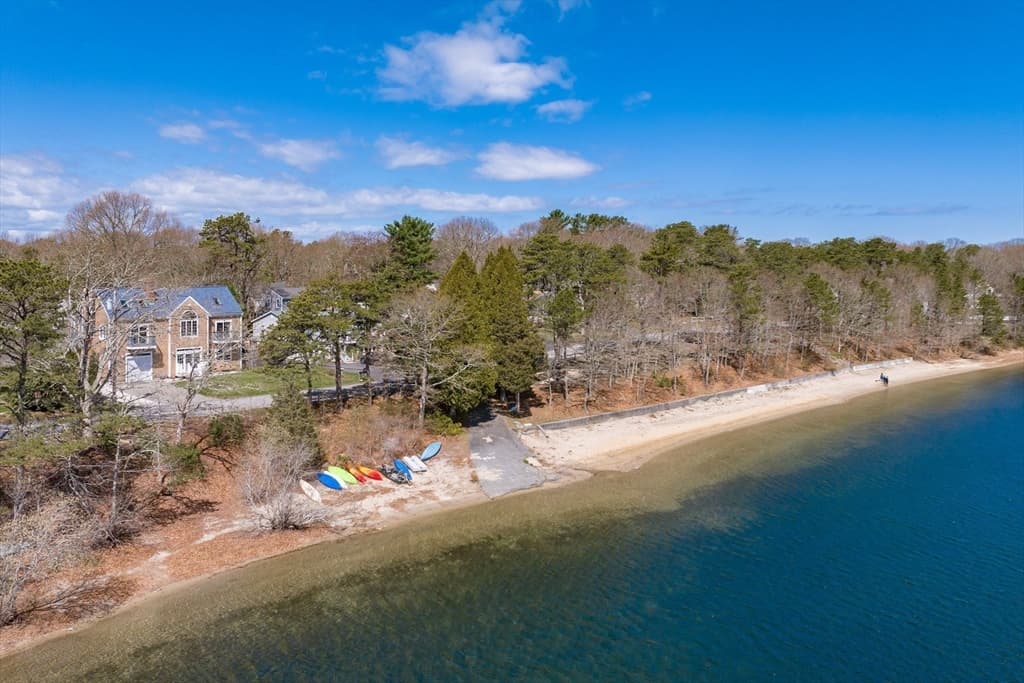 251 Lakeside Drive, Barnstable MA 02648 photo 2