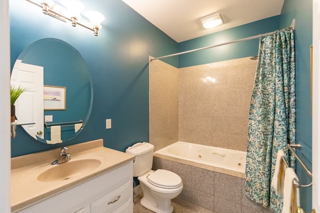 251 Lakeside Drive, Barnstable MA 02648 photo 9