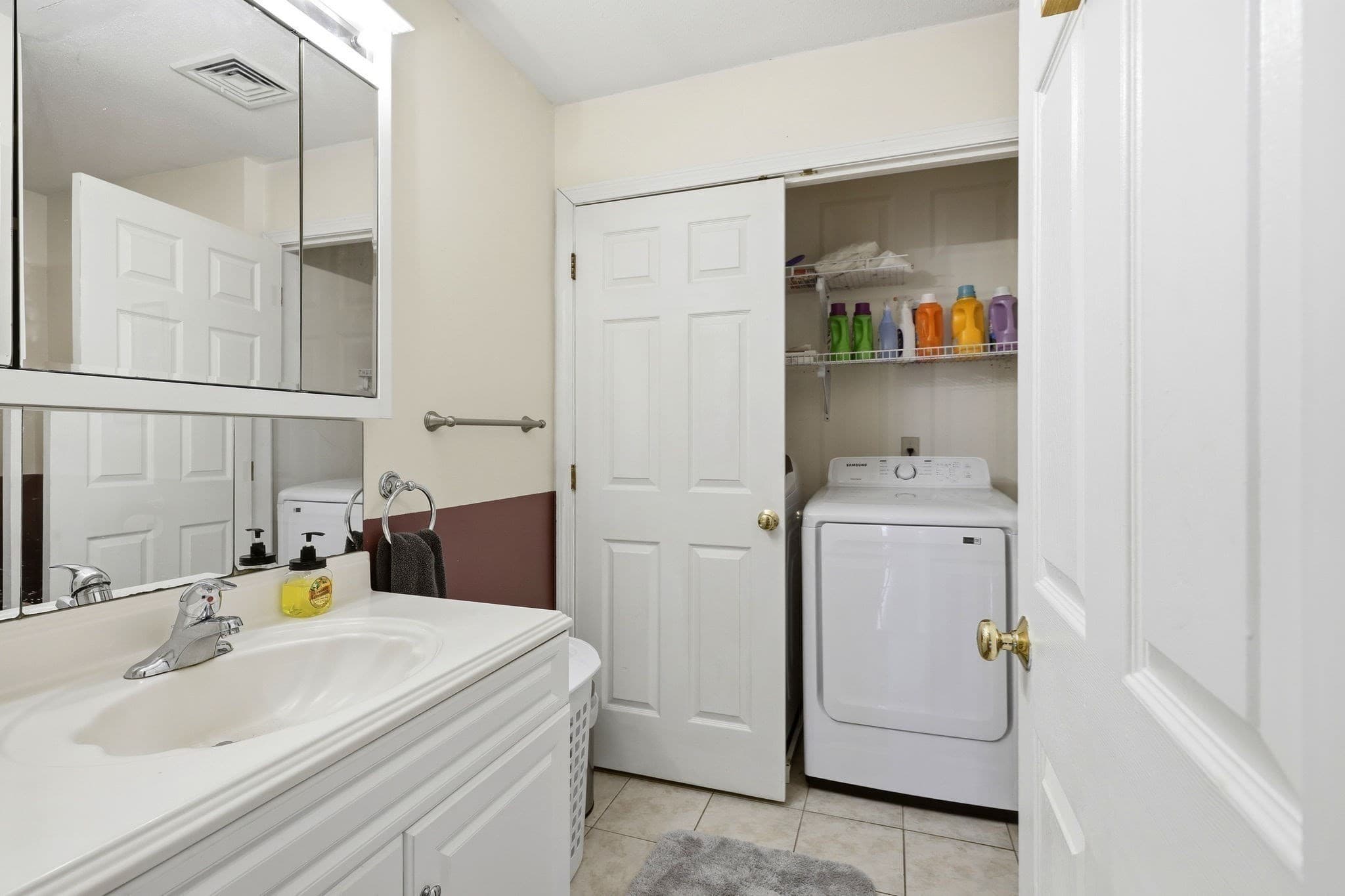 Single Family Residence at 17 Sherman Hill Rd, Ware MA 01082, photo 12 of 39