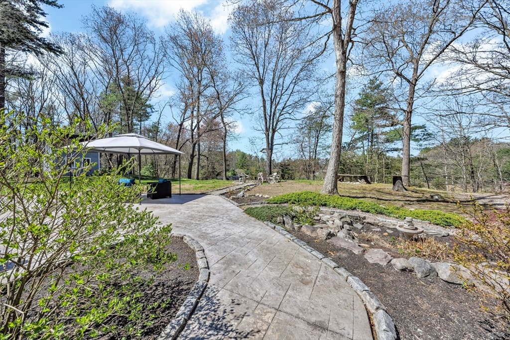 331 Braley Hill Rd, Rochester MA 02770 photo 7