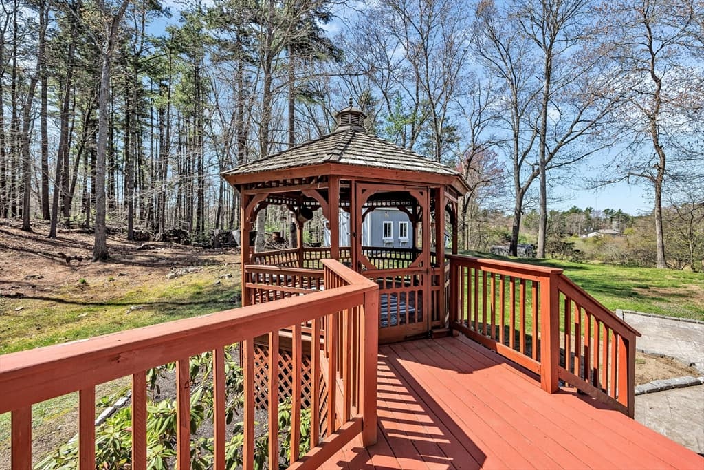 331 Braley Hill Rd, Rochester MA 02770 photo 9